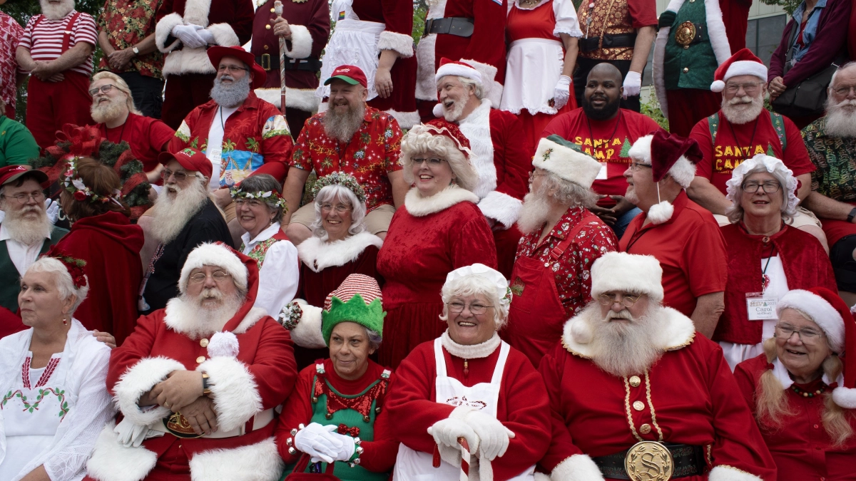 Hội Trại Ông Già Noel - Santa Camp
